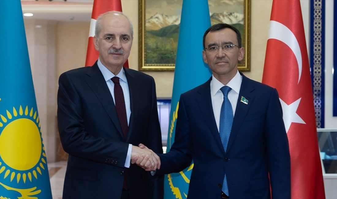 TBMM Başkanı Numan Kurtulmuş, resmi ziyaret gerçekleştirdiği Kazakistan'ın başkenti Astana'da,