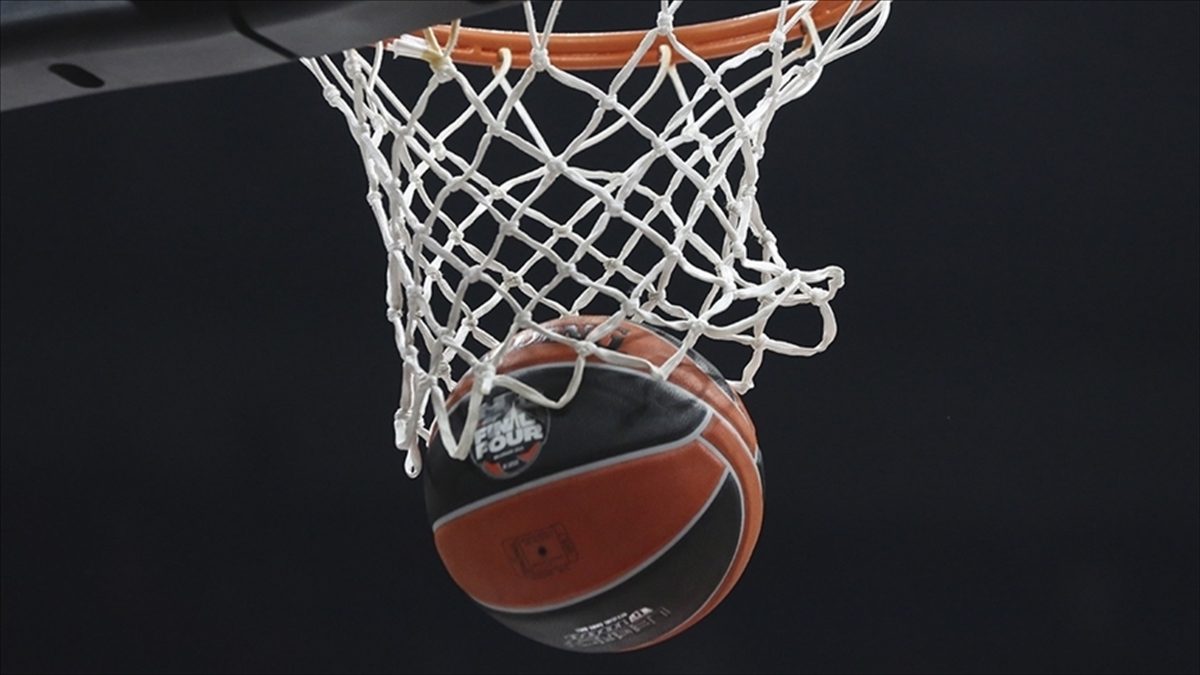 Basketbol THY Avrupa Ligi'nde 2023-2024 sezonu Dörtlü Final'ine kalacak son