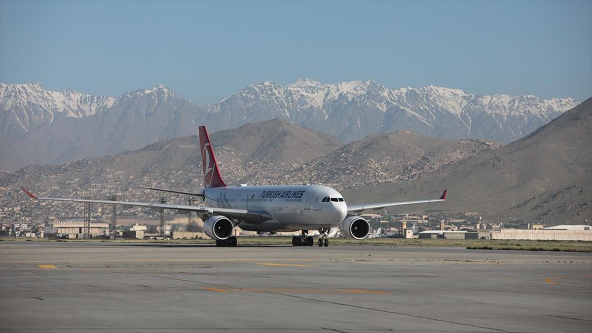 Türk Hava Yolları (THY), yaklaşık 3 yılın ardından Afganistan'a ilk