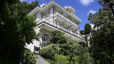 Yaklaşık 10 yıllık hukuki sürecin ardından düzenlenen ihaleye katılım için