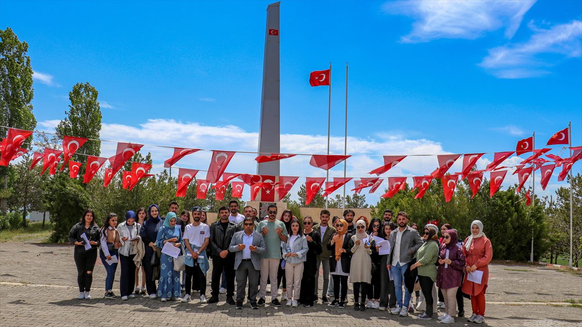 VAN (AA) – Van Yüzüncü Yıl Üniversitesi (Van YYÜ) Edebiyat