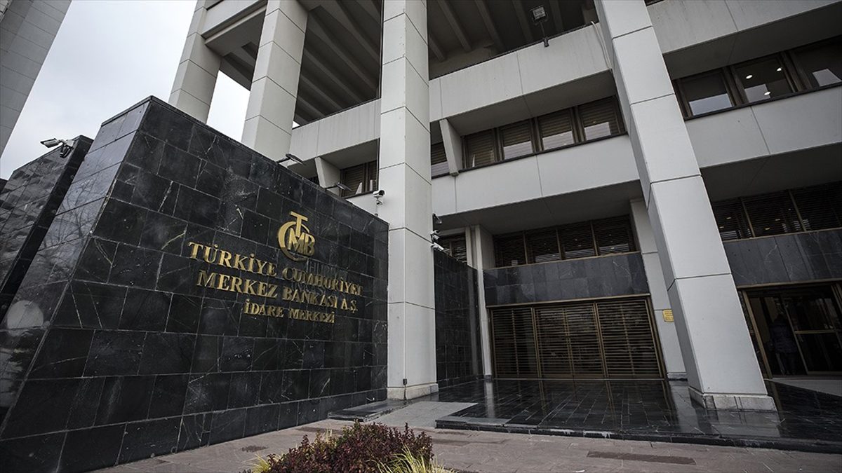 Küresel piyasalar, Fed'in politika faizinin beklenenden daha uzun bir süre