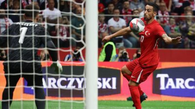 A Milli Futbol Takımı, hazırlık maçında deplasmanda Polonya'ya 2-1 mağlup