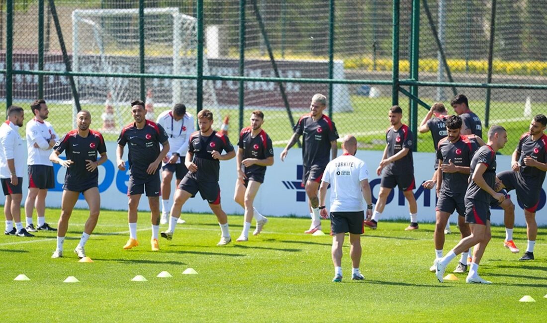 A Milli Futbol Takımı'nın Almanya'nın Hannover kentinde halka açık yapacağı