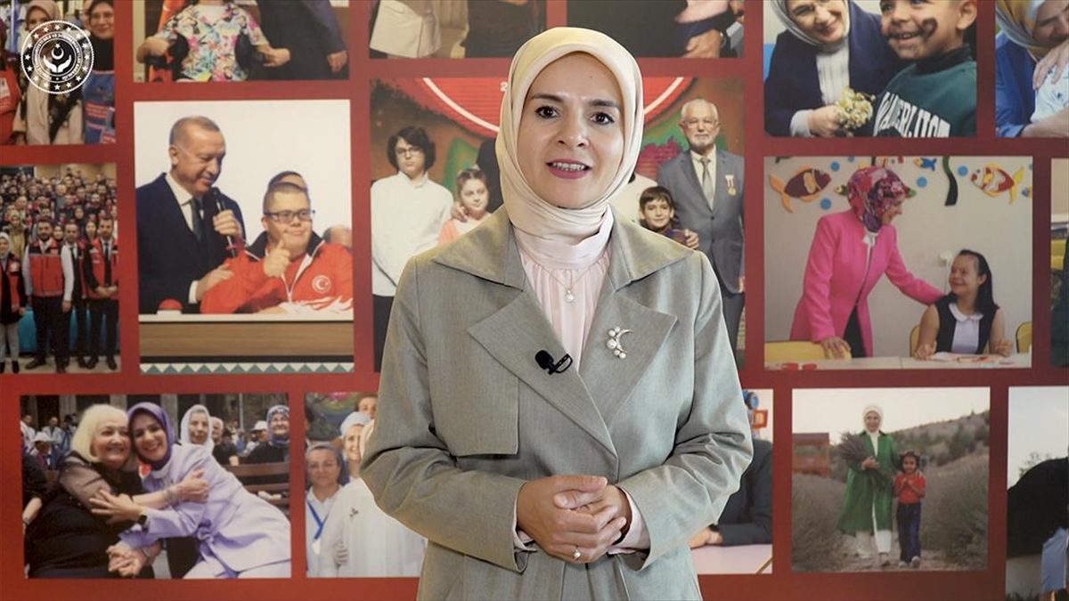 ANKARA (AA) – Aile ve Sosyal Hizmetler Bakanı Mahinur Özdemir