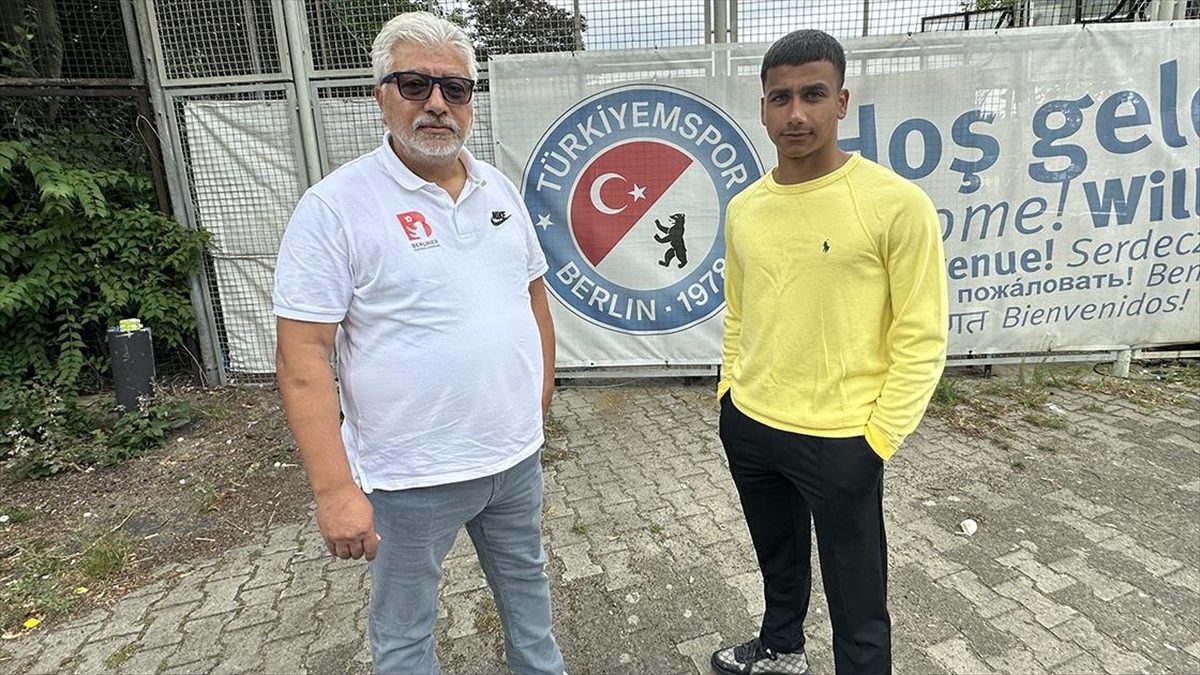 Almanya’da Berlin Futbol Federasyonunun başkan yardımcılığını yapan Mehmet Matur, ülkede