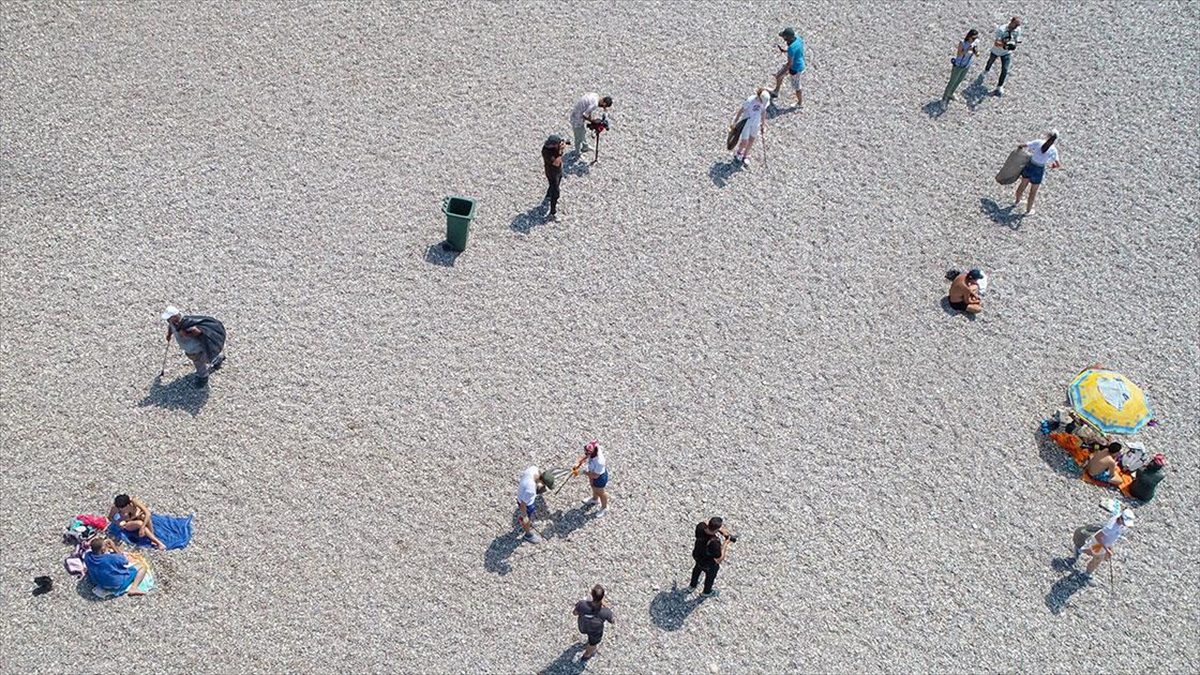Antalya'da deniz ve kıyılardaki plastik kirliliğini azaltmak ve bu konuda