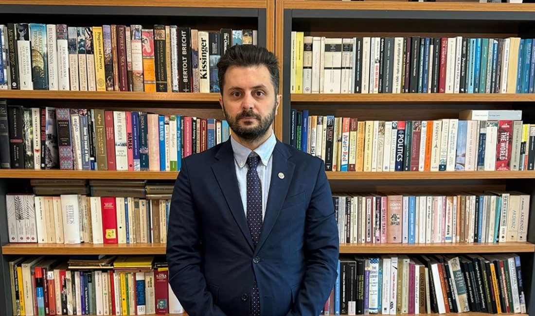 Doç. Dr. Enes Bayraklı, "Eğer seçmen iyi yönlendirilirse çok fazla