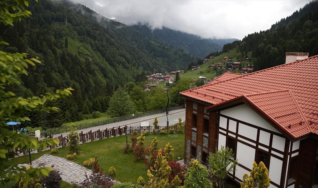 Rize Valisi İhsan Selim Baydaş, kentsel dönüşüm çalışmalarının devam ettiği