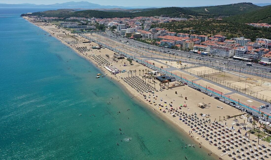 Kuzey Ege'nin gözde tatil rotalarına ev sahipliği yapan Balıkesir'in Ayvalık