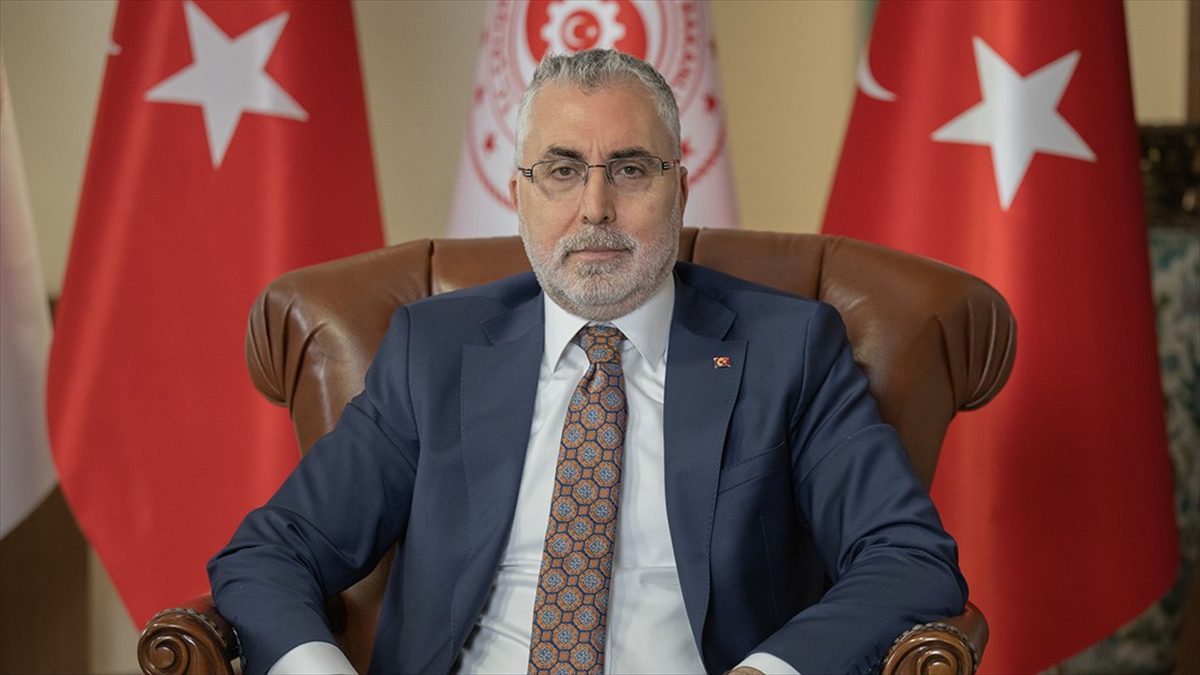 Çalışma ve Sosyal Güvenlik Bakanı Vedat Işıkhan, "Emekli Sandığı kapsamında