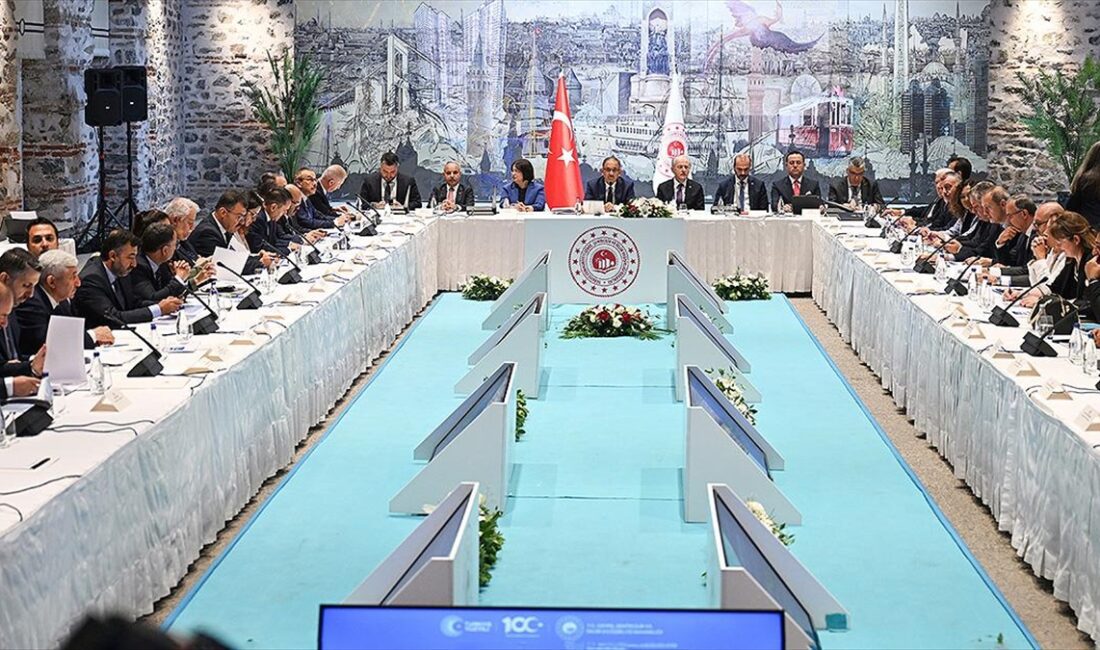 Çevre, Şehircilik ve İklim Değişikliği Bakanı Mehmet Özhaseki, "Eğer eylem