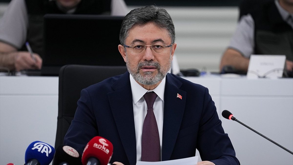 Tarım ve Orman Bakanı İbrahim Yumaklı, "Yanan alanlarda biyoçeşitliliğimizin hızlıca