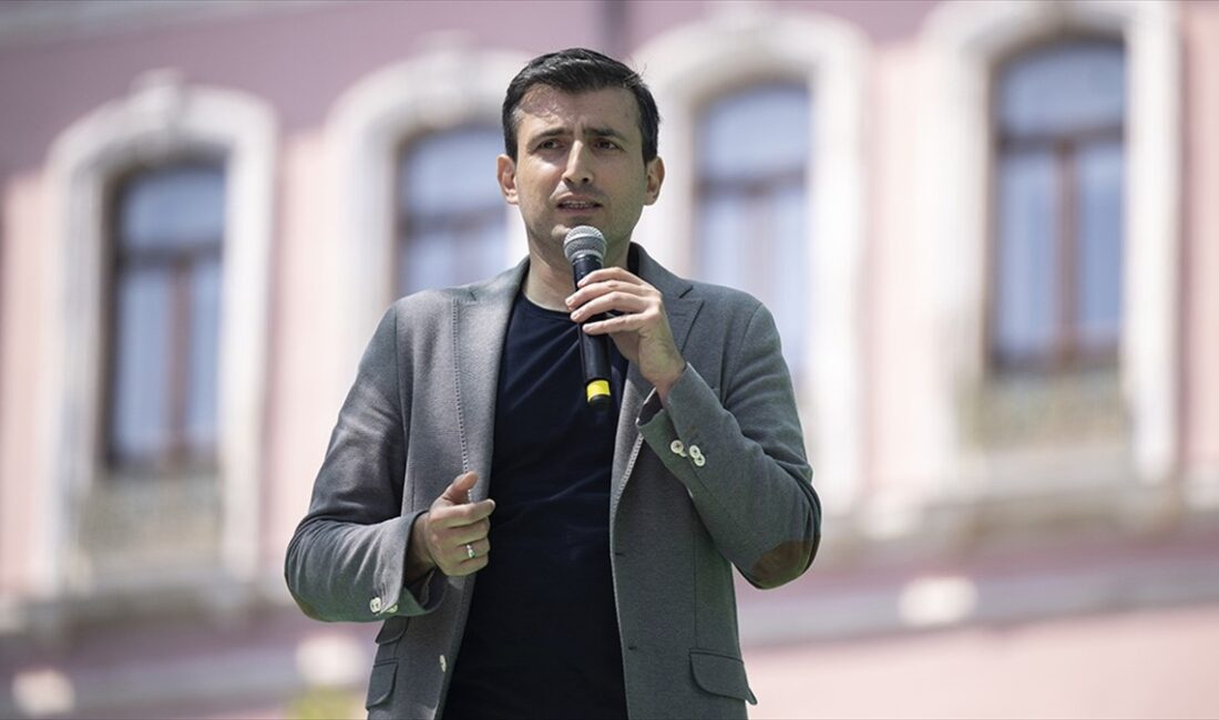 Baykar Yönetim Kurulu Başkanı Selçuk Bayraktar, sosyal medya mecralarında ismi