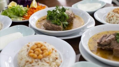 Medipol Mega Üniversite Hastanesi Beslenme ve Diyet Uzmanı Asya Naz