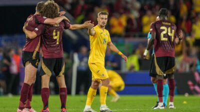 BERLIN (AA) – 2. dakikada Bel&ccedil;ika &ouml;ne ge&ccedil;ti. Lukaku’nun pasıyla