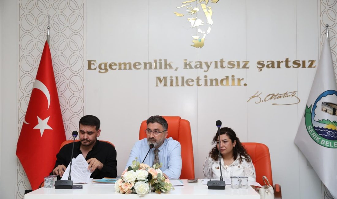 ANTALYA (AA) – Serik Belediye Başkanı Kadir Kumbul, TFF 2.