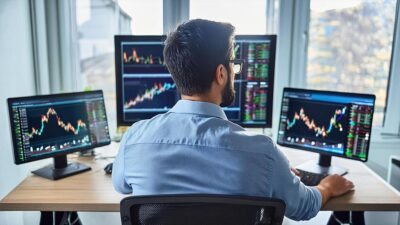 Borsa İstanbul'da, Kurban Bayramı öncesi hisselerini nakde çevirmek isteyen yatırımcıların