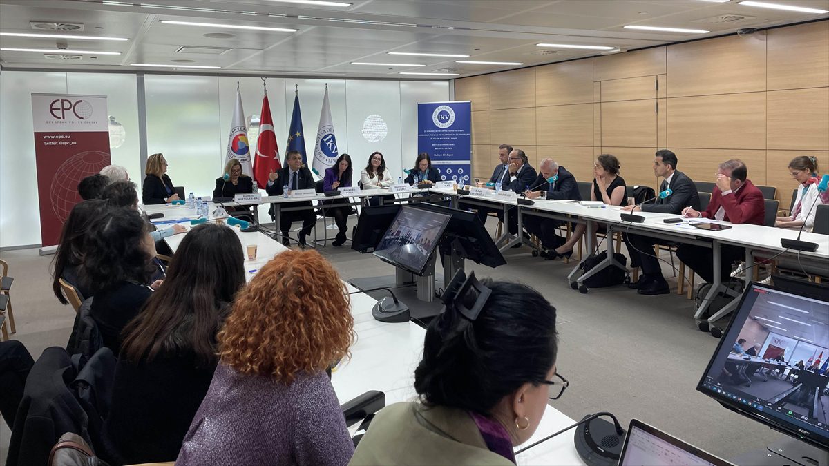 Belçika'nın başkenti Brüksel'de Türkiye'nin AB Daimi Temsilcisi Büyükelçi Kaymakcı'nın katılımıyla