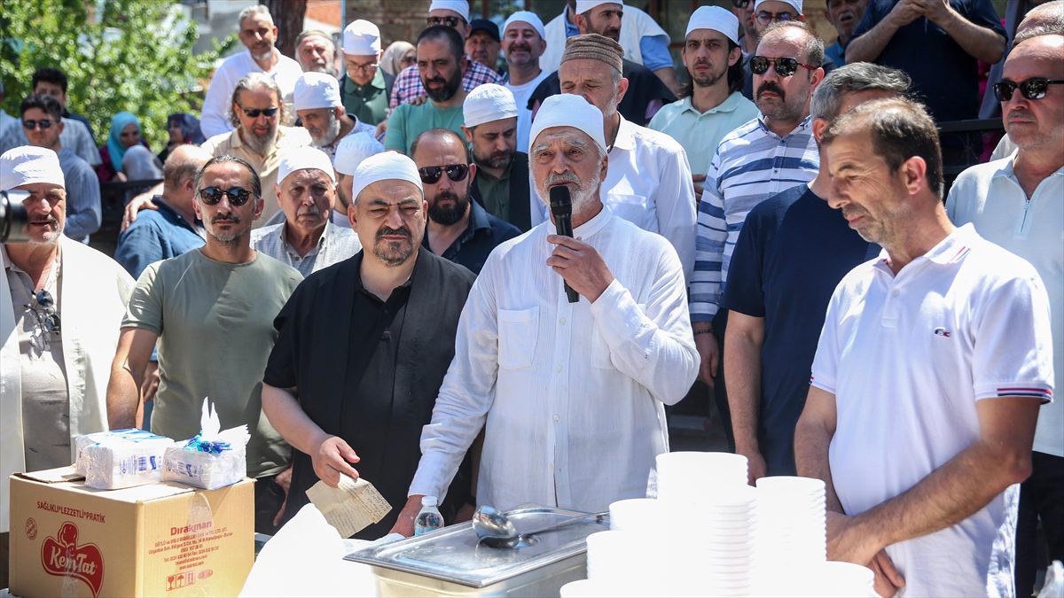 BURSA (AA) – Vatan Sevdalıları Platformu üyelerince yeniden yaşatılan, Kurban