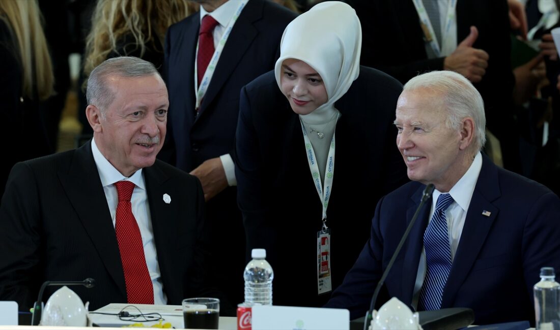 Cumhurbaşkanı Recep Tayyip Erdoğan, özel uçak "CAN" ile G7 Liderler