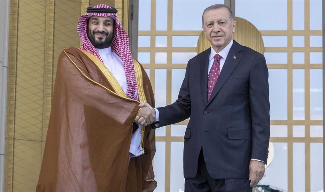 İslam aleminin bu zor zamanlarda birliğinin önemli olduğunu belirten Erdoğan,