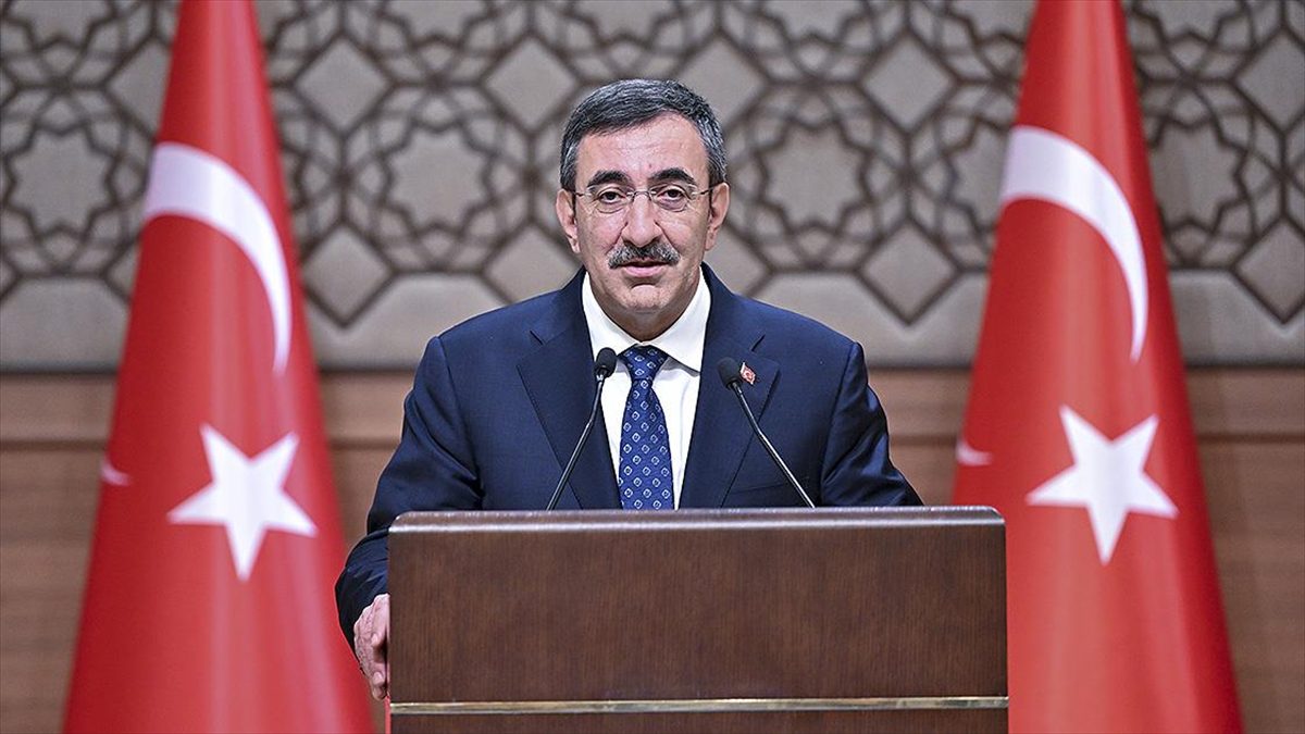Cumhurbaşkanı Yardımcısı Cevdet Yılmaz, "Programımızın ilk yılı bütçe ve dış