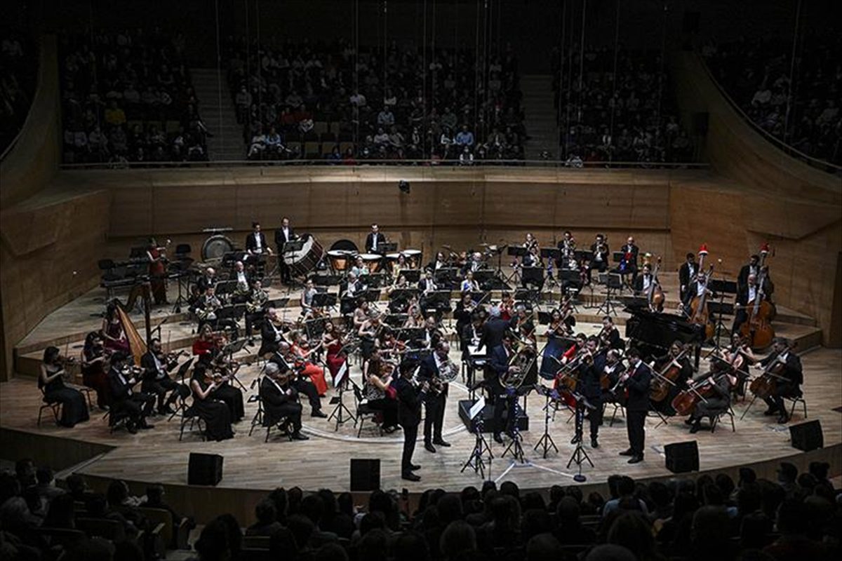 Cumhurbaşkanlığı Senfoni Orkestrası (CSO), 2023-2024 konser sezonunu "Aydar Gaynullin ve
