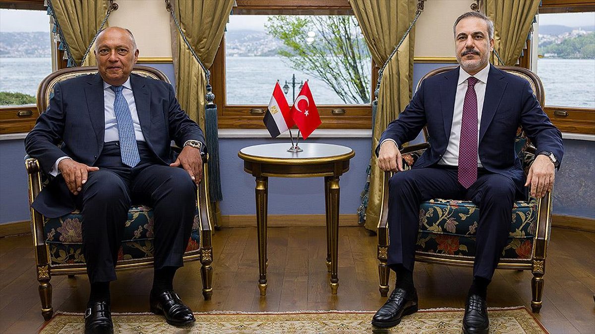 Dışişleri Bakanı Hakan Fidan, Mısır Dışişleri Bakanı Samih Şukri ile