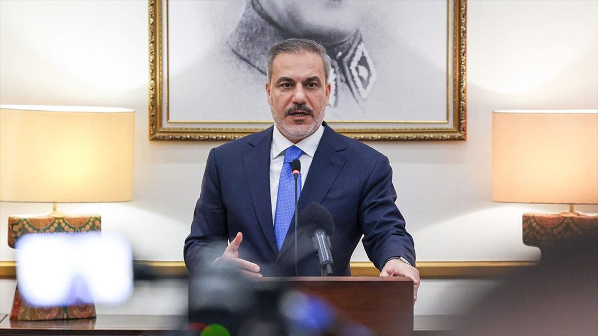 Dışişleri Bakanı Hakan Fidan, Türkiye-Romanya-Polonya Üçlü İşbirliği Süreci Dışişleri Bakanları