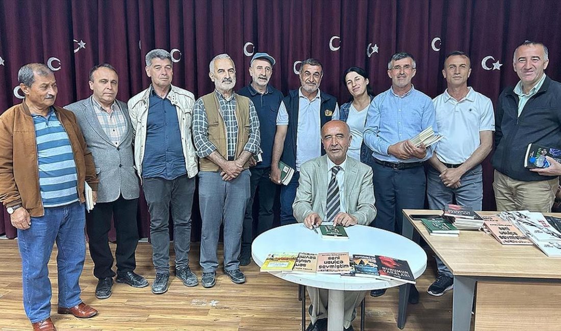 Hakkari'nin Çukurca ilçesinde 34 sene önce görev yapan emekli öğretmen