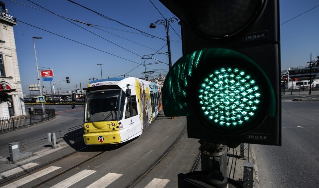 İSTANBUL (AA) – Metro İstanbul’un sosyal medya hesabından yapılan paylaşımda,