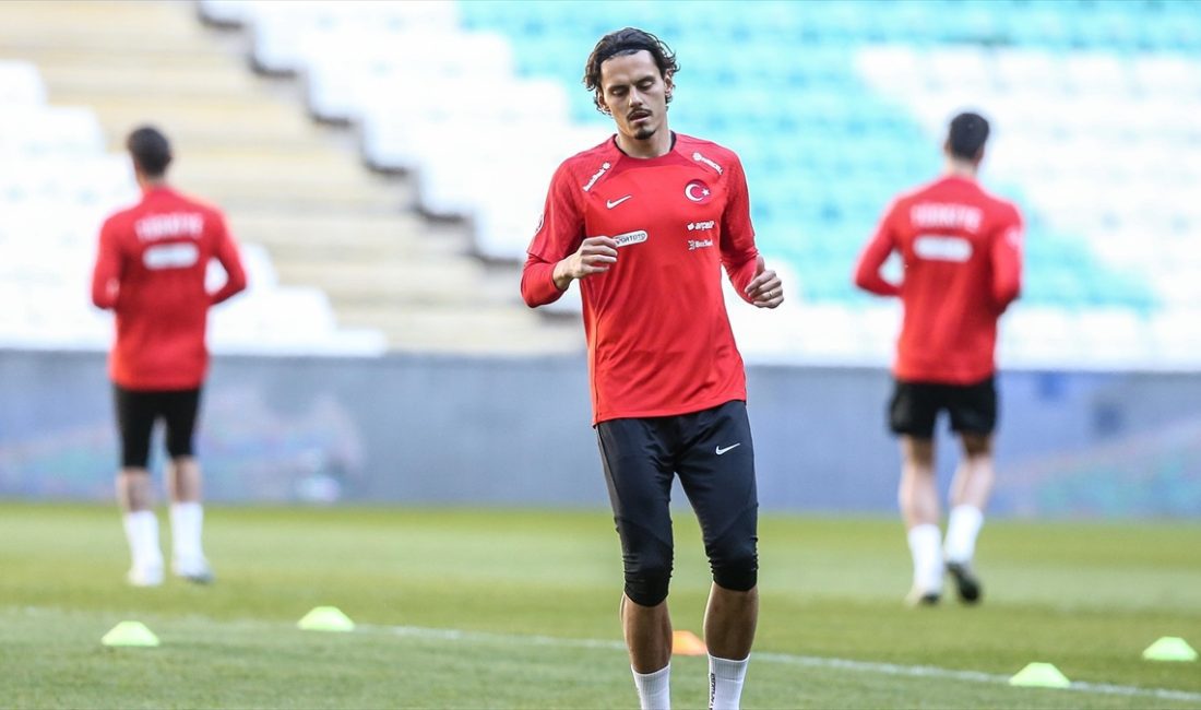 Türkiye Futbol Federasyonu (TFF), sol ayak başparmağı kırılan Enes Ünal'ın