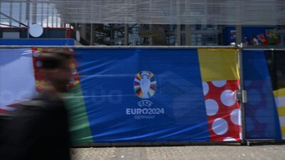 FRANKFURT (AA) – Frankfurt Arena’da yapılacak maç TSİ 22.00’de başlayacak.