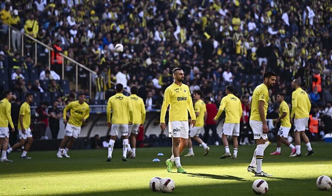 Fenerbahçe'nin Avusturya kampında yapacağı hazırlık maçlarının programı duyuruldu.