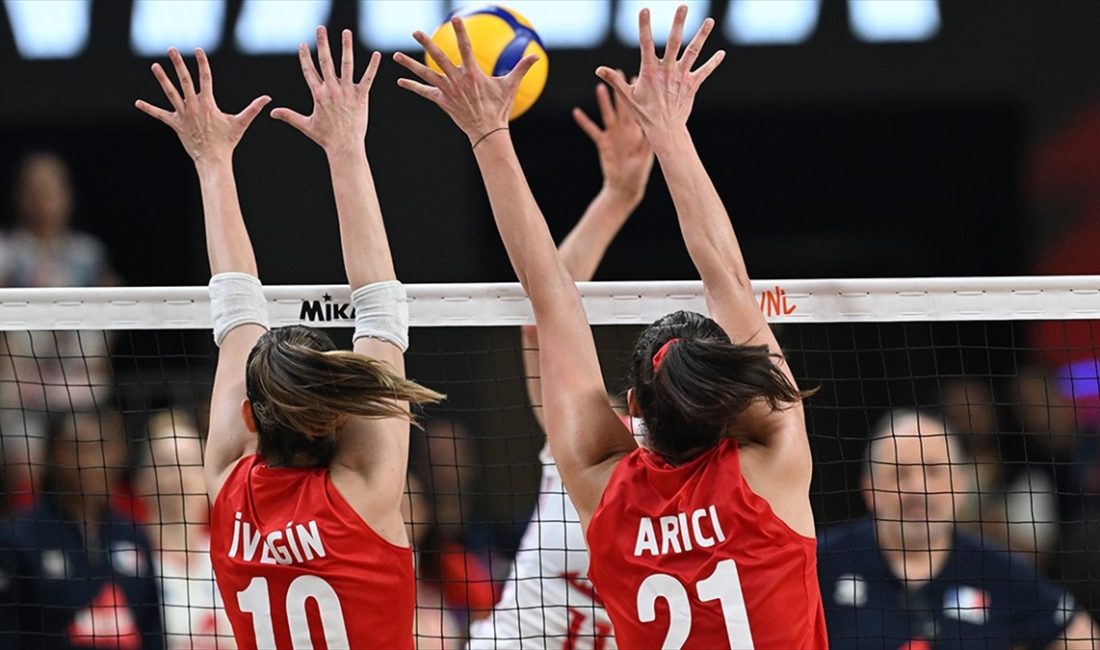 Kadınlarda FIVB Voleybol Milletler Ligi'nin (VNL) 3. haftası yarın Hong