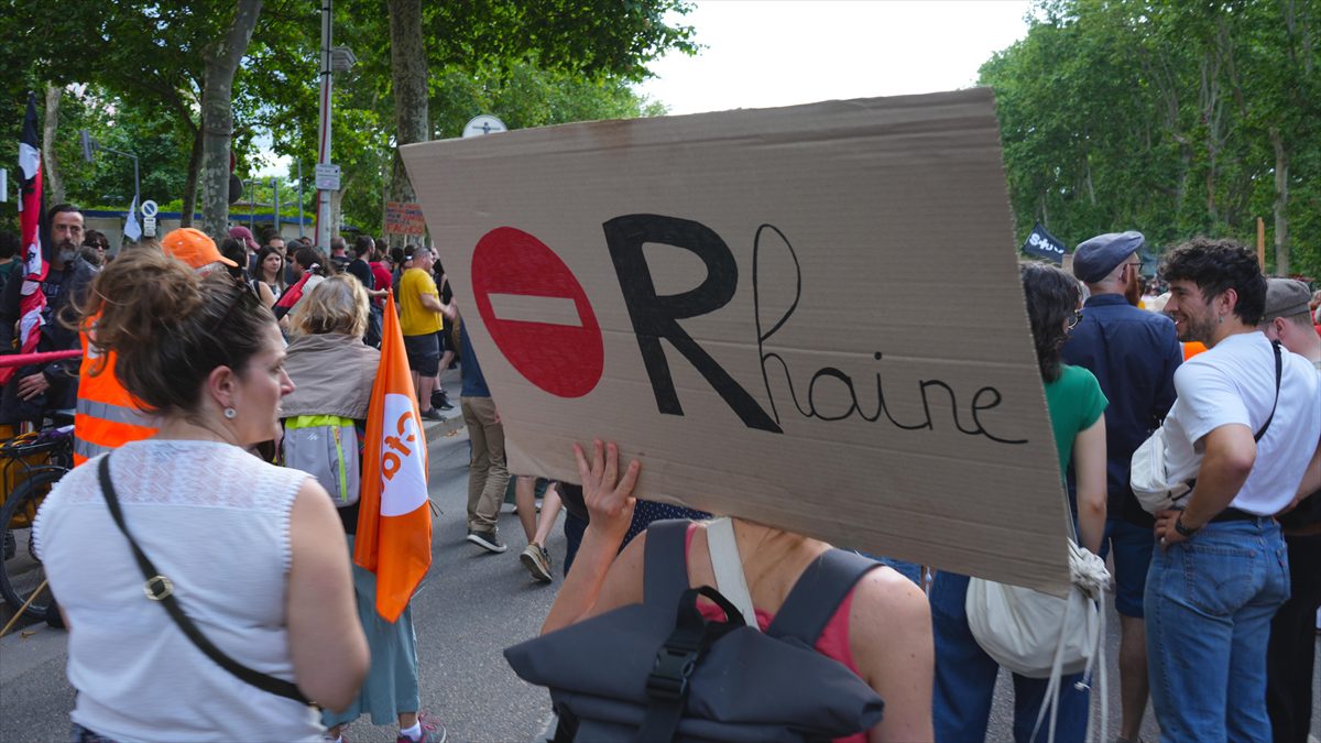 PARIS (AA) – Anayasa Mahkemesi, seçimin ertelenmesine yönelik 10 başvuruya