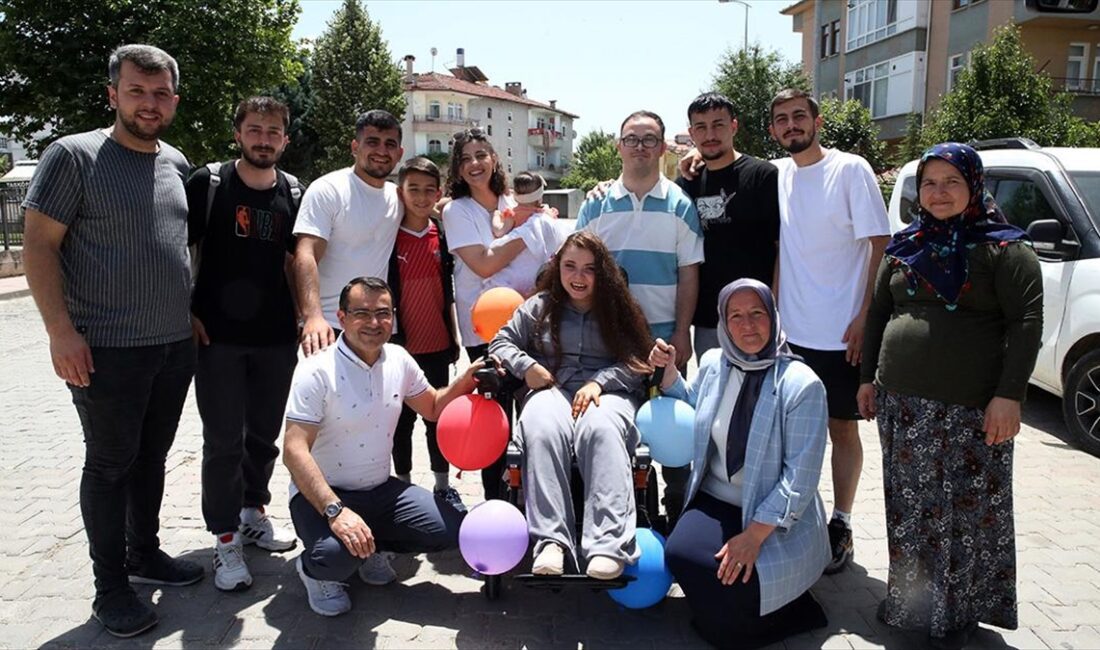 KASTAMONU (AA) – Futbol antrenörü Yunus Dal ve eşi Fatma