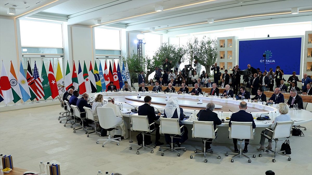 Almanya Başbakanı Olaf Scholz, G7 ülkeleri olarak Rusya Devlet Başkanı