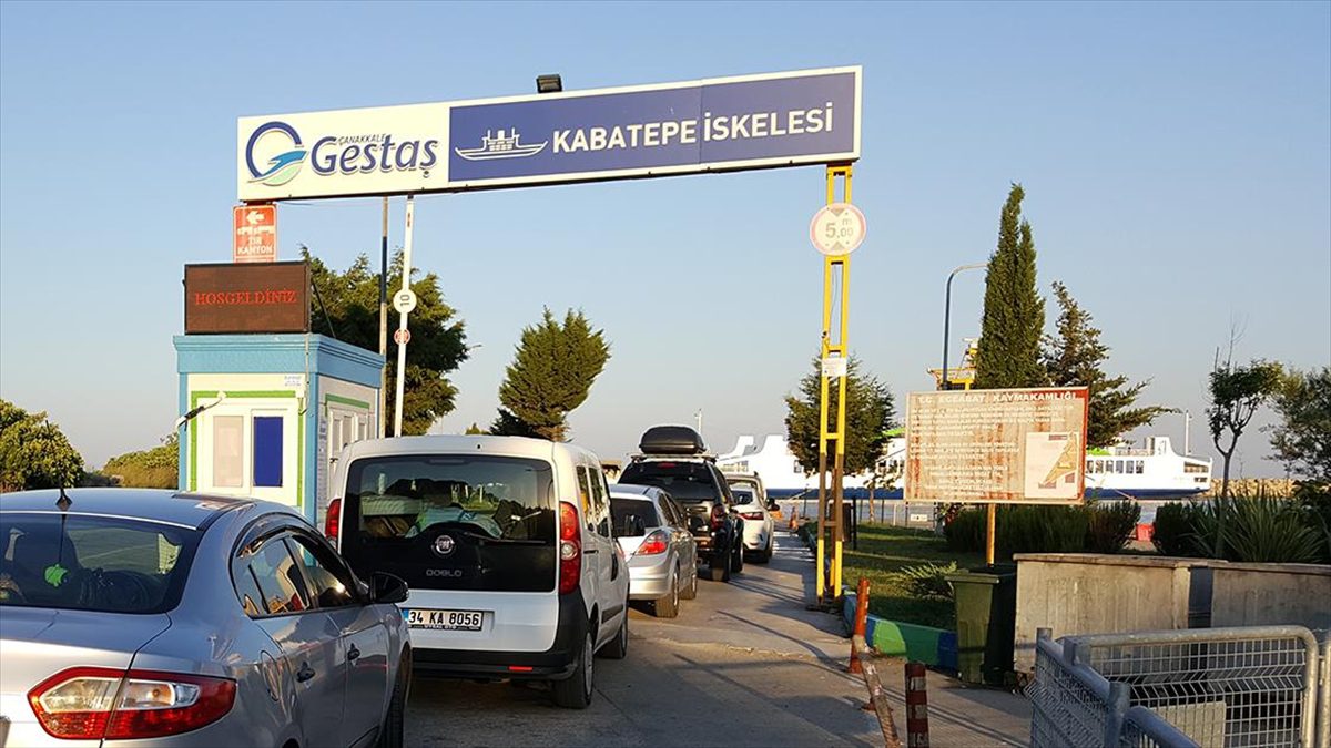 Çanakkale Boğazı ile adalar hattında deniz ulaşımını sağlayan GESTAŞ AŞ,