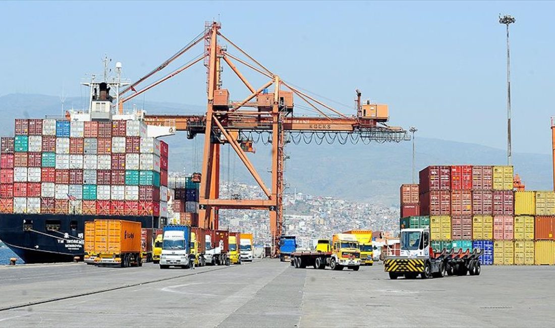Ticaret Bakanlığı, ihracata yönelik çalışma ve destekleriyle cumhuriyet tarihinin rekorlarına