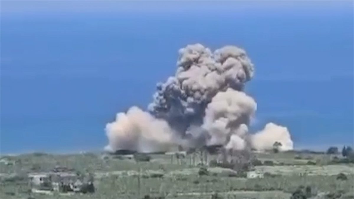 İsrail ordusu ilk defa Lübnan'ın güneyindeki kıyı kenti Sur'a yakın