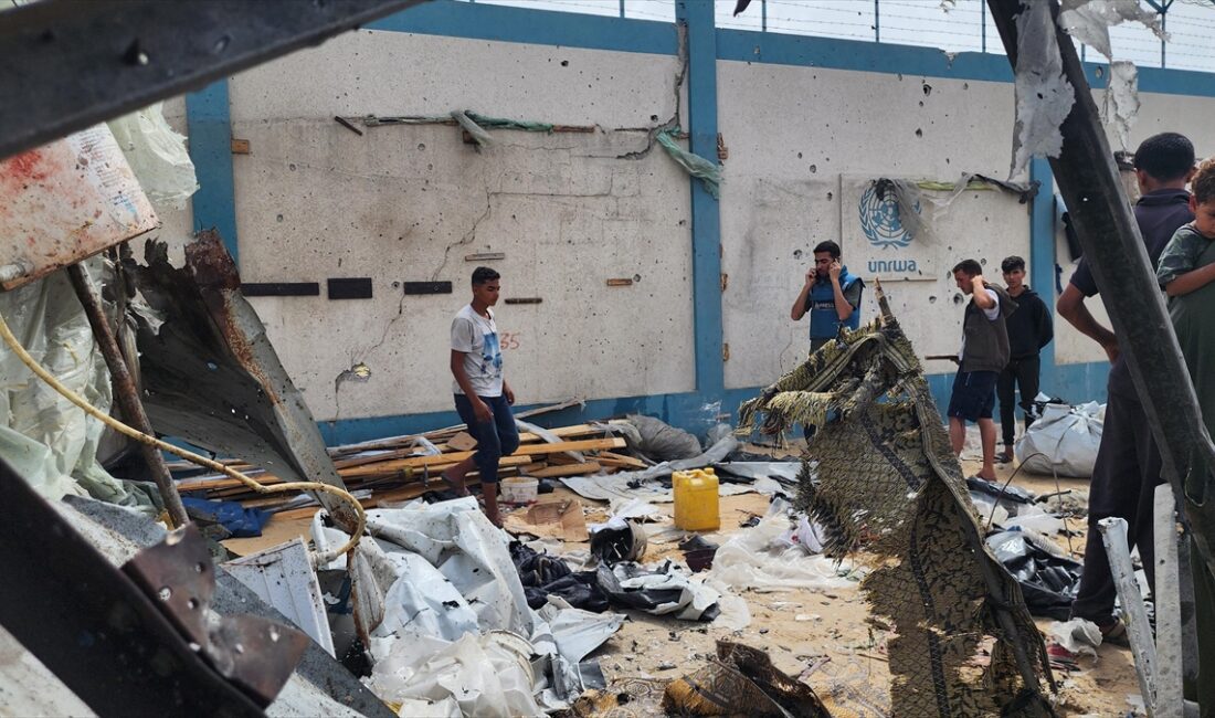 İsrail ordusu, Gazze Şeridi'nin güneyindeki Refah kentinde Birleşmiş Milletler Yakın