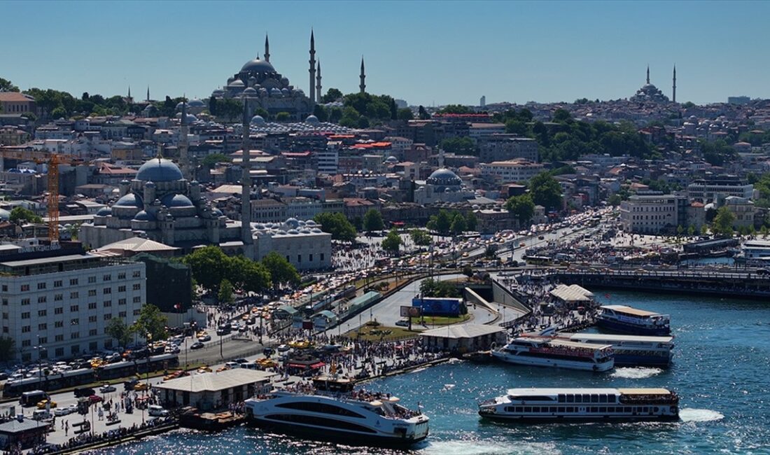 Dünya turizminin önemli merkezlerinden İstanbul, yılın ilk 5 ayında, 6