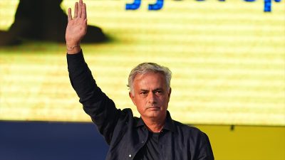 Sarı-lacivertlilerde sözleşme imzalanan Portekizli çalıştırıcı, Fenerbahçe'nin 78. teknik direktörü olarak