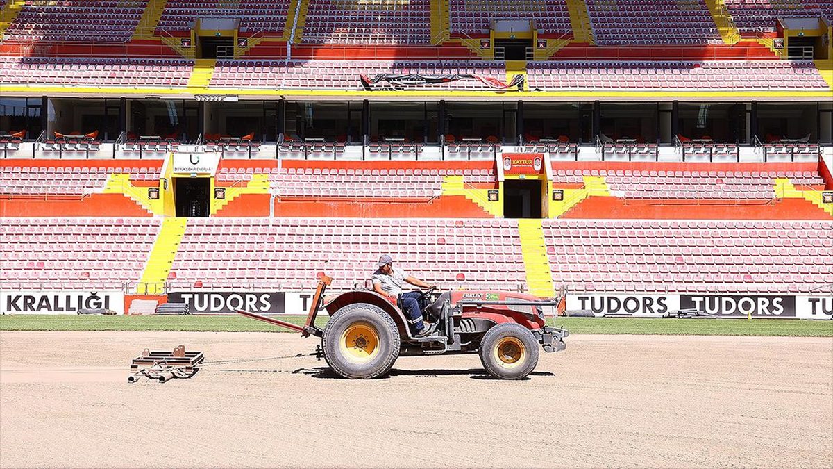 Kayseri Büyükşehir Belediyesi yeni sezon hazırlıkları kapsamında Mondihome Kayserispor'un maçlarının