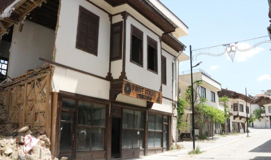 Kahramanmaraş merkezli 6 Şubat 2023'te meydana gelen depremlerde büyük hasar