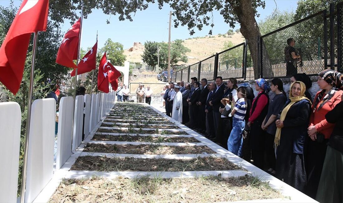 Mardin'in Ömerli ilçesinin kırsal Pınarcık Mahallesi'nde 37 yıl önce PKK'lı