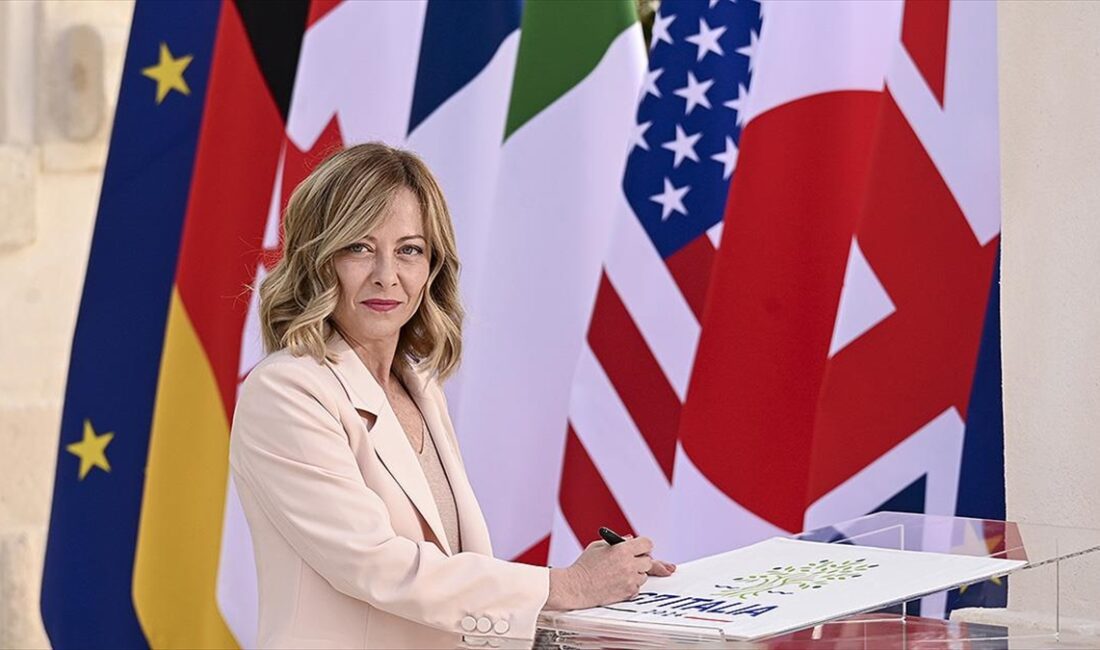 İtalya Başbakanı Giorgia Meloni, ev sahipliği yaptıkları G7 Liderler Zirvesi'nde