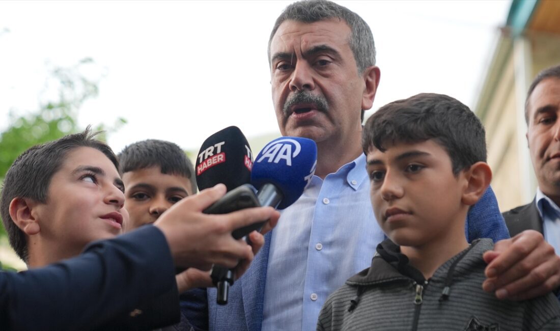 Milli Eğitim Bakanı Tekin, "İnşallah bu bayram oradaki (Filistin) dramın